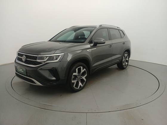 VOLKSWAGEN TAOS 1.4 250 TSI TOTAL FLEX HIGHLINE AUTOMÁTICO